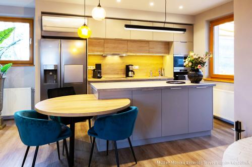 PRIVATE APARTMENT I KITCHEN FURNITURE I 2021 Manufacture of furniture I PRIVATE APARTMENT I 2021