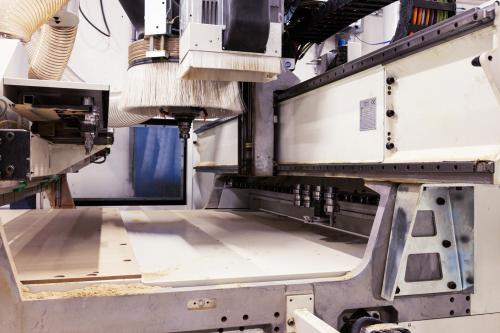 OUR MACHINES I SCM Morbidelli X400 5-axis cnc machine - head Manufacture of furniture I OUR MACHINES